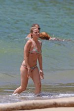 margot robbie 10.jpg