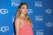 florence pugh 09.jpg