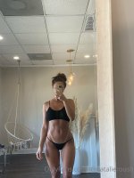 2022-04-23_Fake-Tan-03.jpg