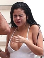 selena gomez 40.jpg