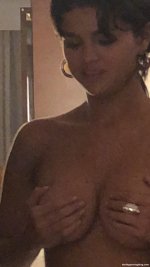 selena gomez 131.jpg