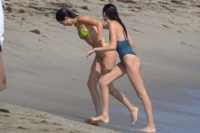 kendall jenner 66.jpg