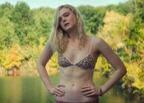 tn_elle-fanning-sexy.jpg