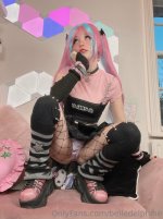 2023-03-15_Bubble_Gum_Emo-71.md.jpeg