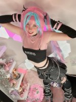 2023-03-15_Bubble_Gum_Emo-79.md.jpeg
