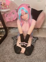 2023-03-15_Bubble_Gum_Emo-112.md.jpeg