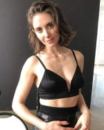 alison-brie-sexy.jpg