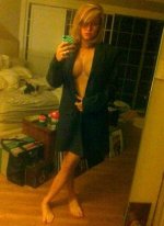 Brie-Larson-tetas-selfi.jpg